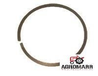 Pierścień Massey Ferguson 1611675M1